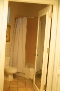 Bathroom off of the 2nd bedroom.
