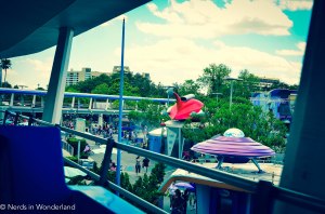 This isn't a great picture, but what struck me was the incredible visual clutter. Dislike.