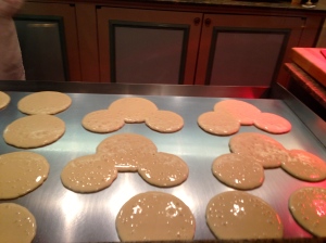 Fresh Mickey pancakes...quick service....in a park? No, you're not dreaming.