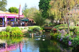 I like my theme parks with a little bit of French Impressionism.